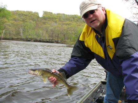 This is Walter: Out and About on St. Croix River Photos by Karen Schulz